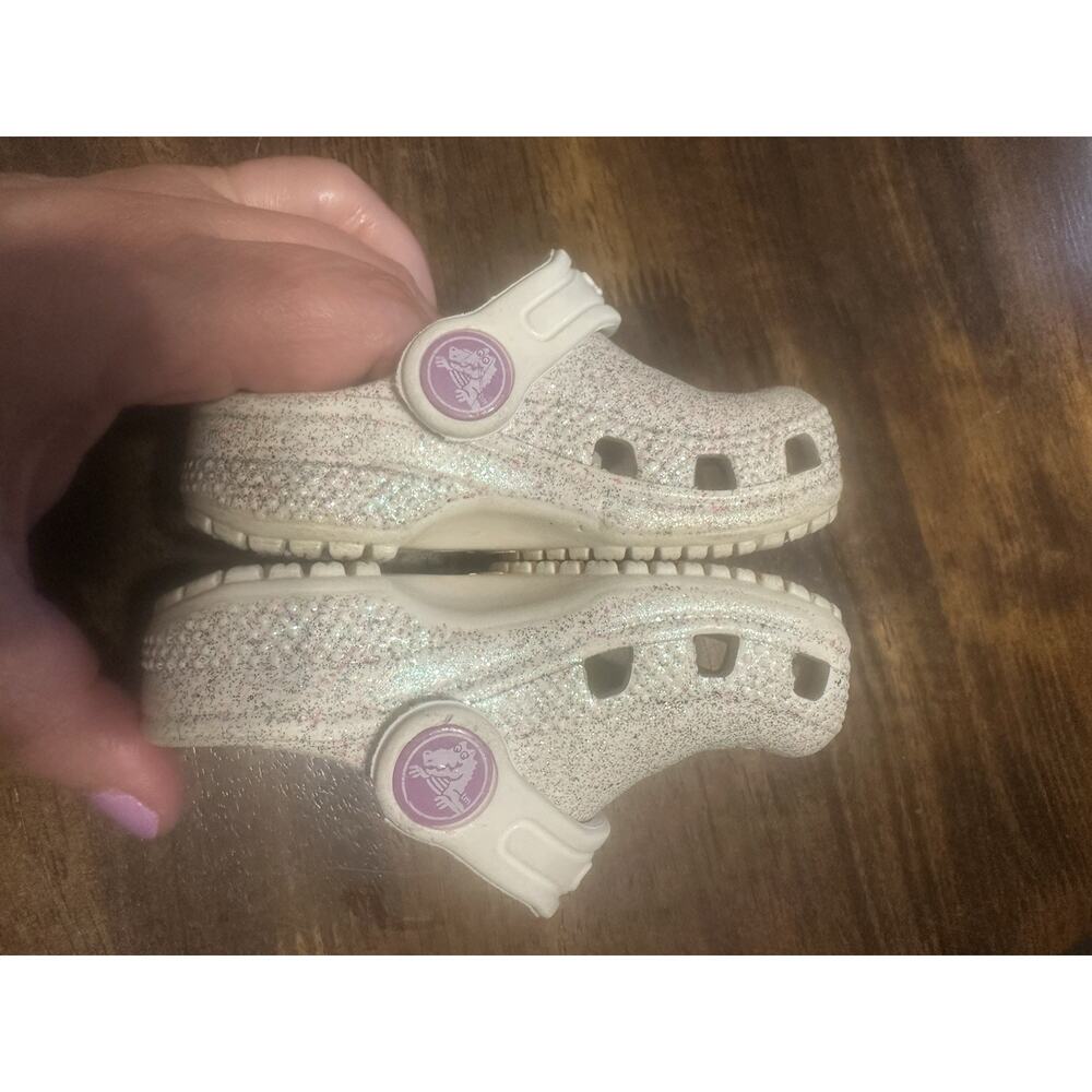 Crocs toddler clog sandals white shoe w/ glitter size C4 toddler breathable - Picture 5 of 7